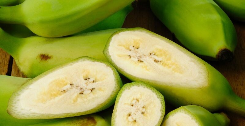 Cách chữa hắc lào tại nhà bằng chuối xanh 2 - 2 Cach Chua Hac Lao Tai Nha Bang Nhua Chuoi Xanh