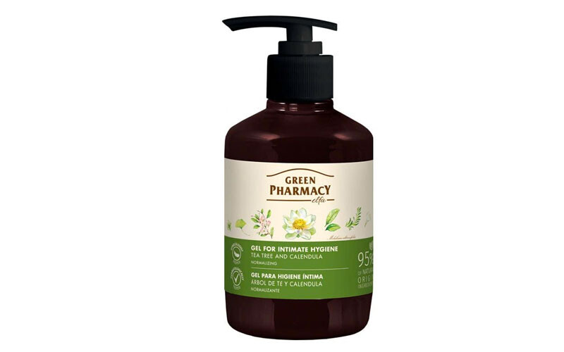 Dung Dich Ve Sinh Phu Nu Hoa Cuc Green Pharmacy