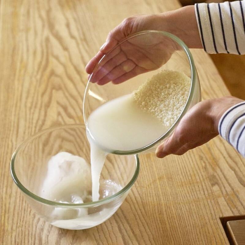 Cách rửa mặt bằng nước vo gạo trắng da, sạch mụn 4 - 4 Lưu ý khi áp dụng cách rửa mặt bằng nước vo gạo trắng tại nhà.