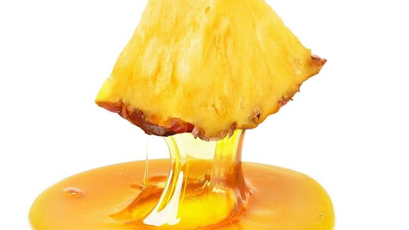 Cách làm trắng da tay bị cháy nắng tại nhà nhanh chóng, đơn giản và lành tính 4 - 4 Cách làm trắng da tay bị cháy nắng bằng dứa mật ong đơn giản tại nhà.