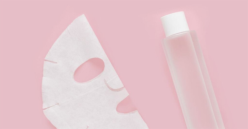 Nên dùng toner trước hay sau khi đắp mặt nạ? Hướng dẫn thoa toner khi đắp mặt nạ giấy.