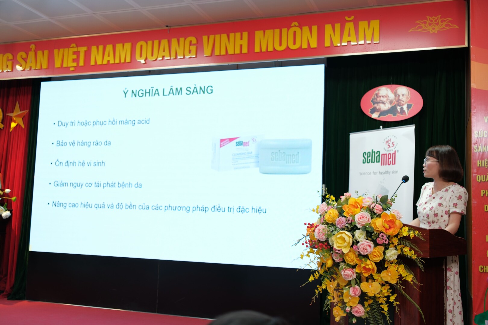 Sebamed & Bệnh viện Da Liễu Trung Ương tổ chức thành công Hội thảo CME “Màng Acid ở da: Từ khám phá đến ứng dụng trong lâm sàng” 4 - 4 Dscf9991 (1)