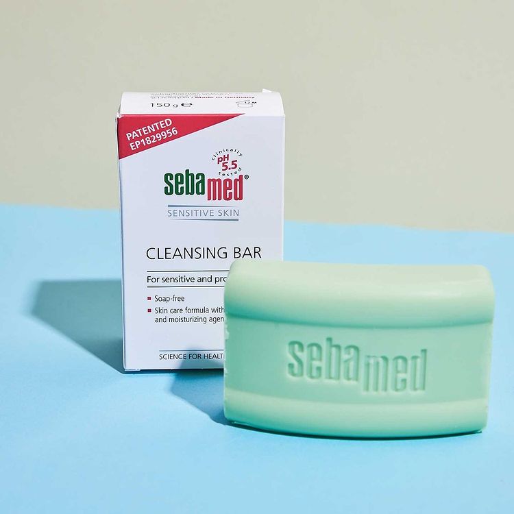 Thanh kháng khuẩn Sebamed pH5.5 nhập khẩu 100% từ Đức. Công thức dịu nhẹ với Panthenol chuyên dành cho da nhạy cảm, chàm da, viêm da cơ địa.