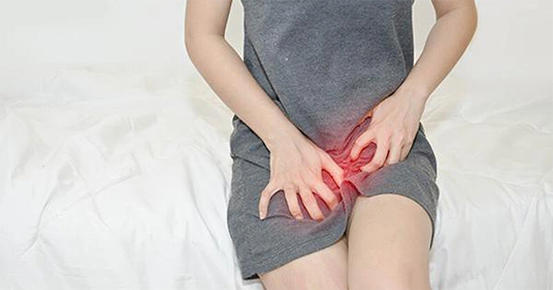 Các bệnh viêm nhiễm phụ khoa có thể là nguyên nhân của tình trạng ngứa rát, chảy máu vùng kín.